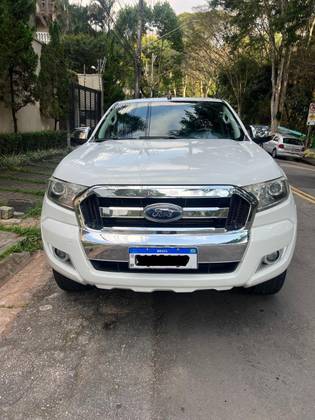 FORD RANGER 3.2 XLT 4X4 CD 20V DIESEL 4P AUTOMÁTICO